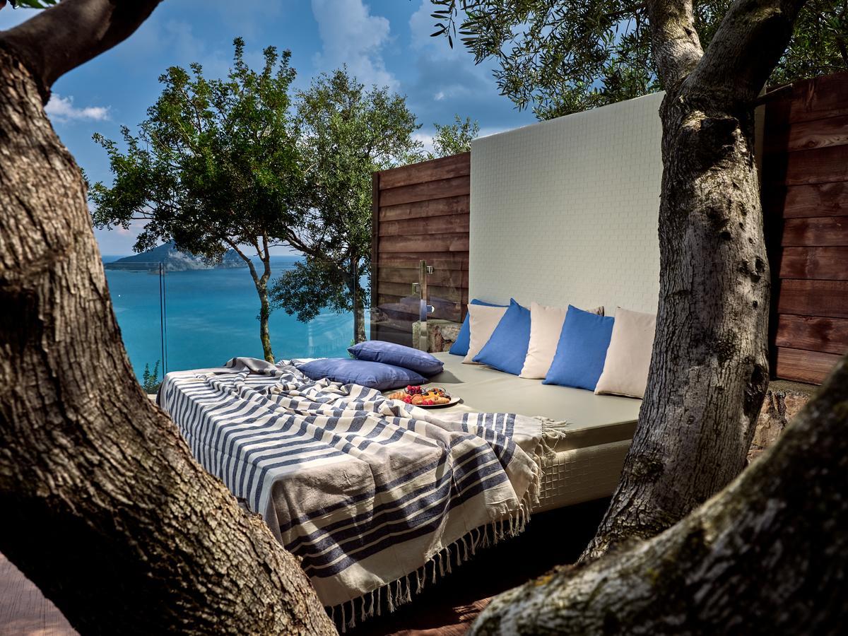 Avra Luxury Villa & Spa Keri Exterior foto